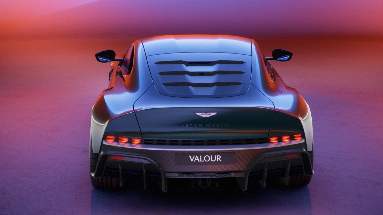 48790 Photo Exterior Aston Martin Valour 2024 in UAE