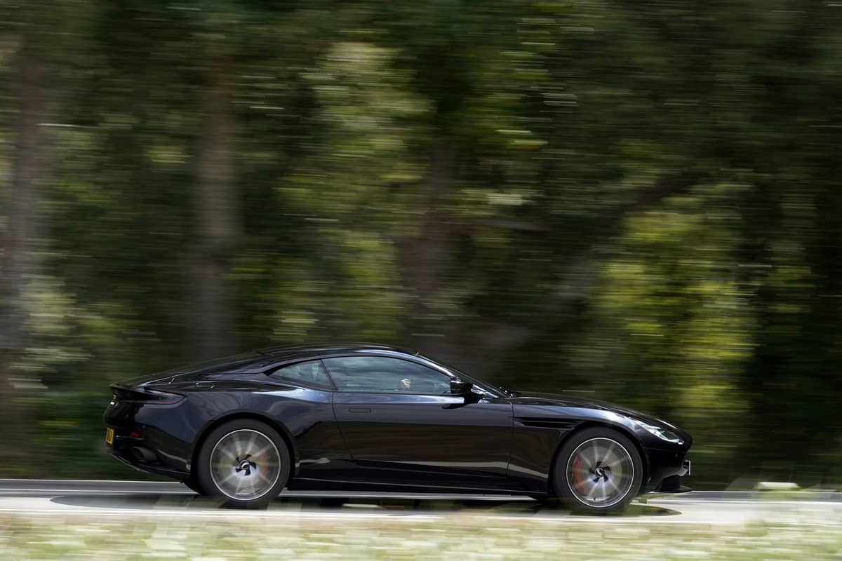 10943 Photo Exterior Aston Martin DB11 V8 Coupe 2021 in Saudi Arabia