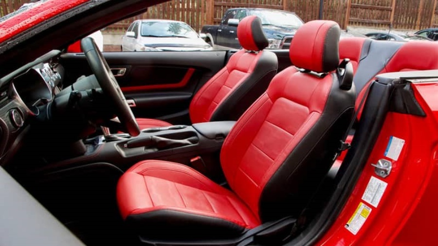 1021 Photo Exterior Ford Mustang GT Convertible 2021 in Saudi Arabia