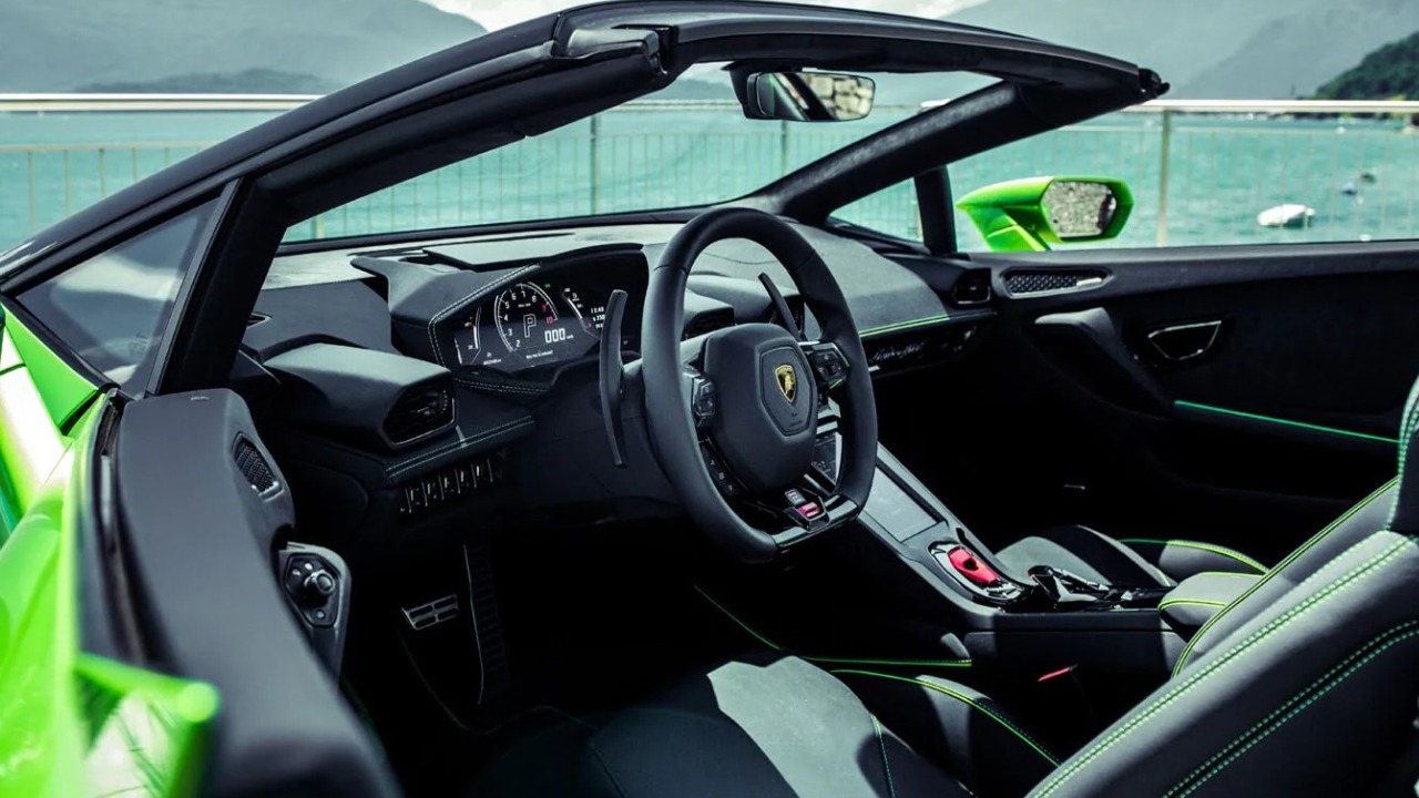 47980 Photo Exterior Lamborghini Huracan 2024 in Saudi Arabia