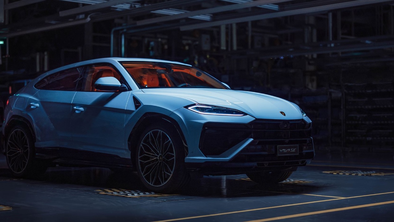 50355 Photo Exterior Lamborghini Urus SE 2025 in Saudi Arabia