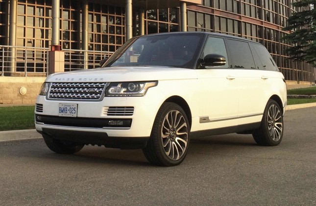 649 Photo Exterior Land Rover Range Rover Autobiography Long Wheelbase 2021 in Saudi Arabia