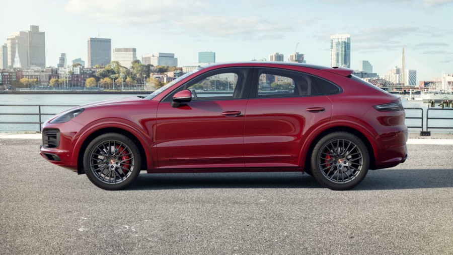 3952 Photo Exterior Porsche Cayenne Coupe GTS 2021 in UAE