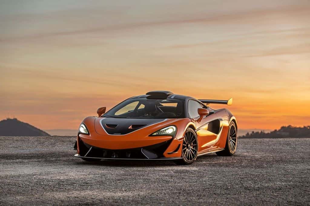 12956 Photo Exterior McLaren 620R 2021 in Saudi Arabia